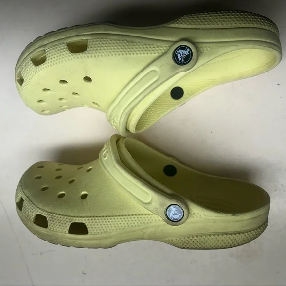 Crocs - Picture 4 of 4